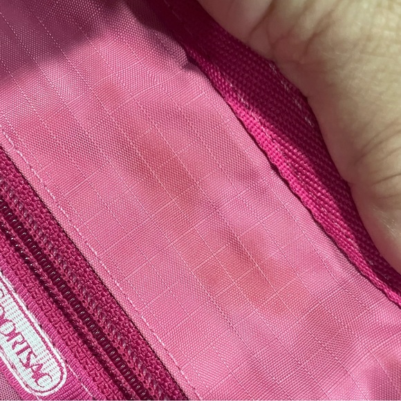 Lesportsac crossbody bag. Used. Small size - Picture 3 of 7